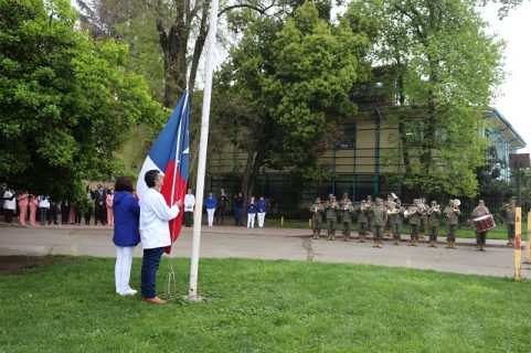 Día del Hospital 2019 izamiento pabellon