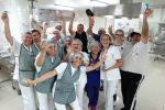 Sonrisas y Buen Humor Marcan el Día de la Felicidad en el Hospital de Linares